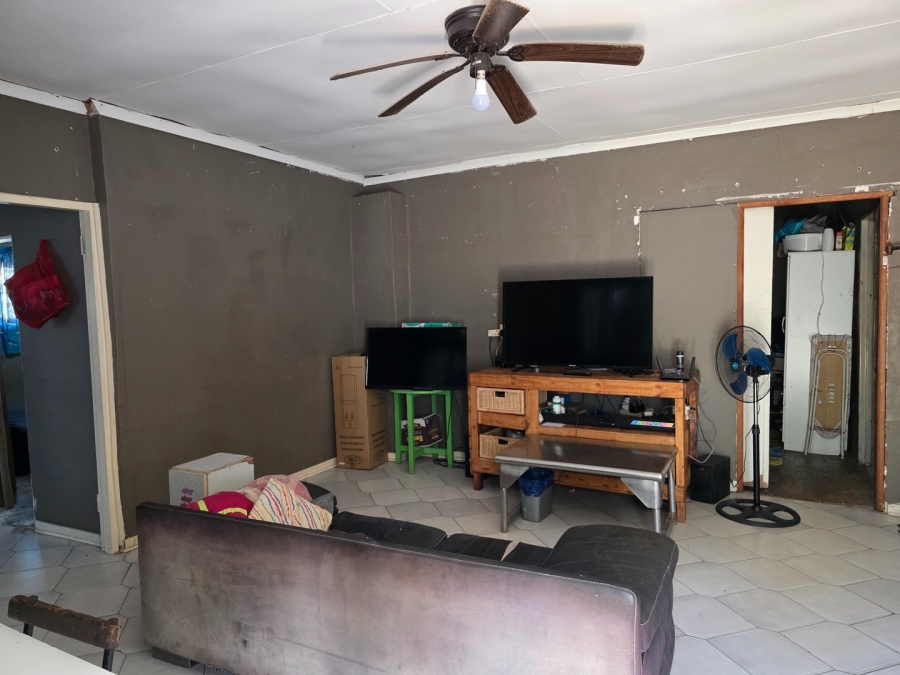 4 Bedroom Property for Sale in Olifantsnek North West